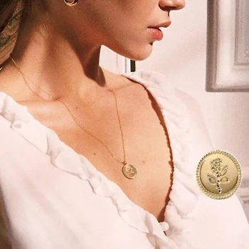 Lepe in Preproste zlatnik Obliko Dolgo Ogrlico Rose Vklesan Slika Kovanca Lady Krog Ogrlico, Obesek, Ženski Opremo
